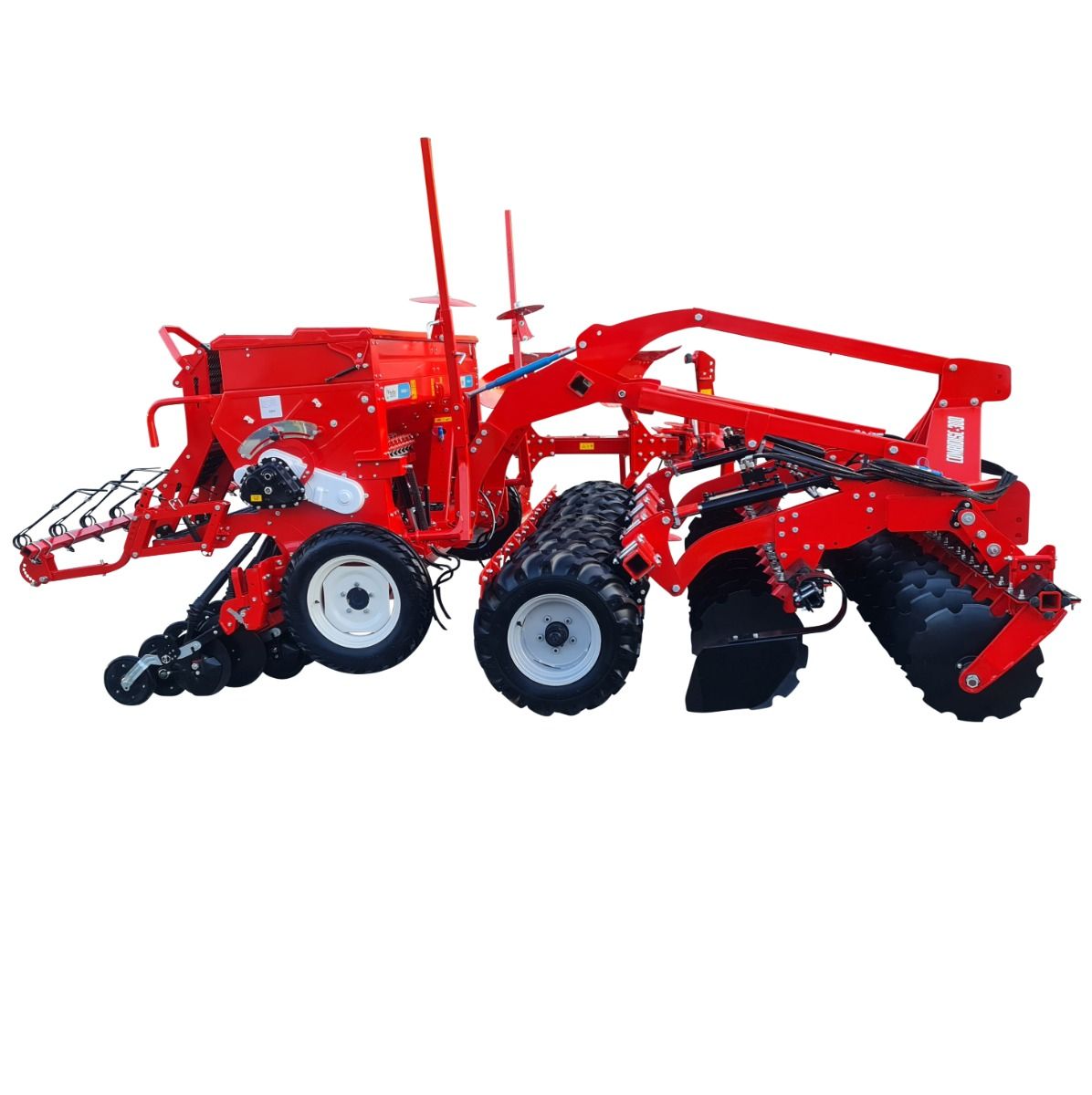 Semanatoare universala de plante paioase Bufer cu pregatire, 3 m, cu simplu disc, fara fertilizare si grapa cu discuri independente Combidisc, 3m, tractata
